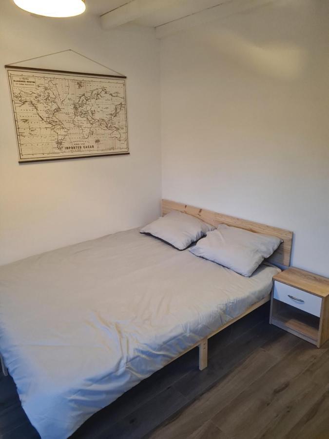 Logement Entier Situe A Taponnat Fleurignac. Exterior foto